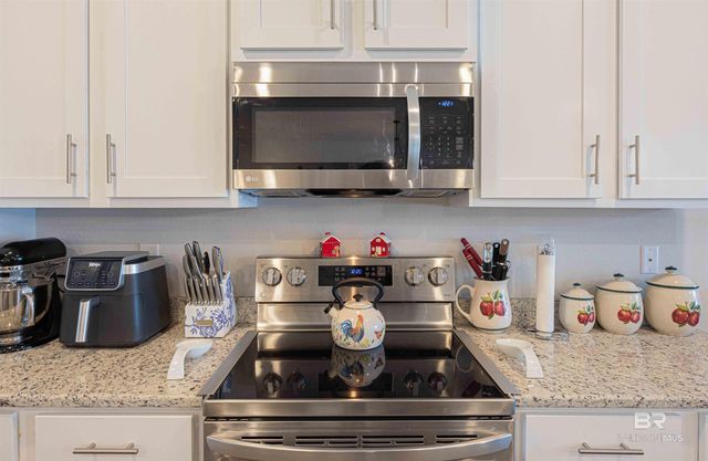 10670 Winning Colors Trail, Daphne, AL 36526