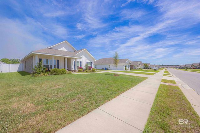 10670 Winning Colors Trail, Daphne, AL 36526