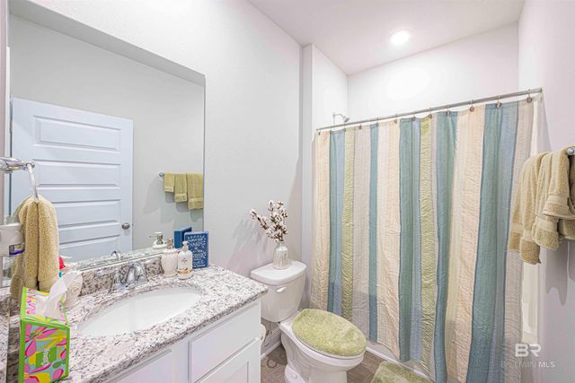 10670 Winning Colors Trail, Daphne, AL 36526