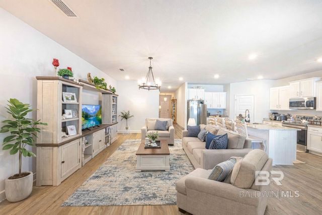10670 Winning Colors Trail, Daphne, AL 36526