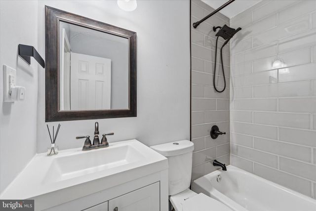 2903 HARRISON RD, Falls Church, VA 22042