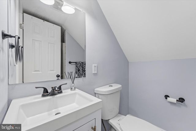 2903 HARRISON RD, Falls Church, VA 22042