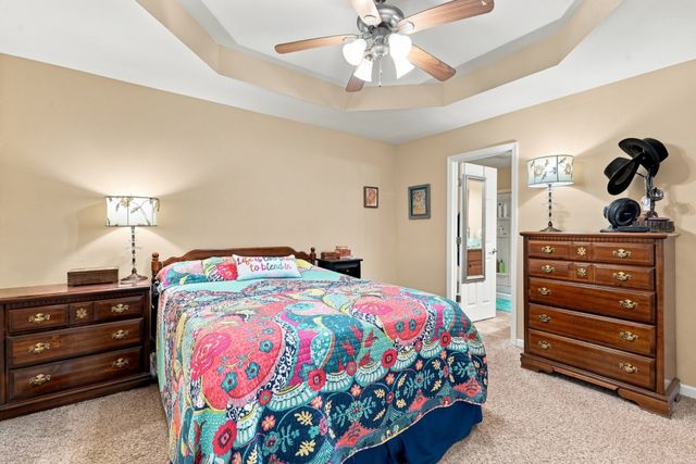 2008 Waterford Dr, Old Hickory, TN 37138