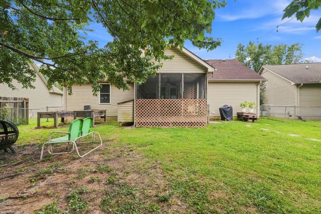 2008 Waterford Dr, Old Hickory, TN 37138