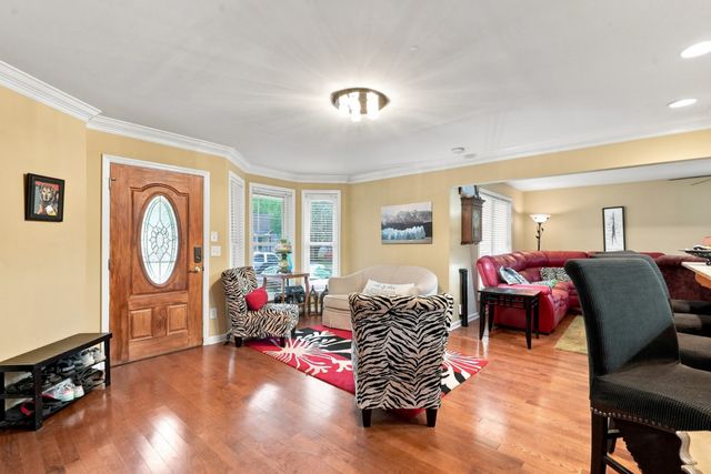 2008 Waterford Dr, Old Hickory, TN 37138
