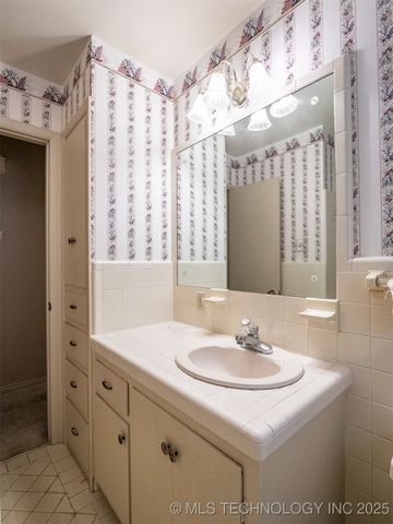 1708 Louise Drive, Mcalester, OK 74501