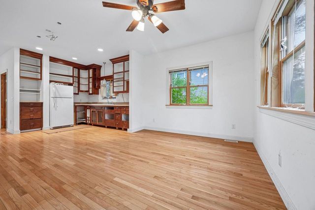 W7539 Shorewood TERRACE, Delavan, WI 53115