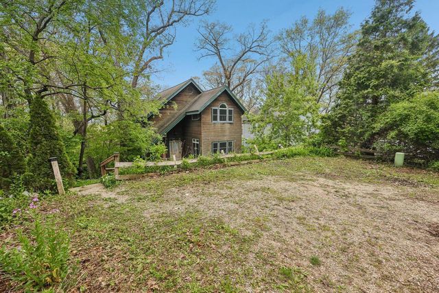 W7539 Shorewood TERRACE, Delavan, WI 53115