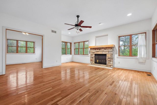W7539 Shorewood TERRACE, Delavan, WI 53115