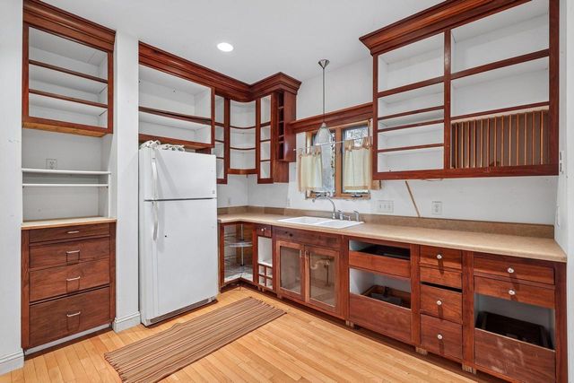 W7539 Shorewood TERRACE, Delavan, WI 53115