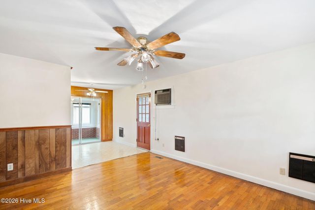 30 Northwood Drive, Wilmington, NC 28405