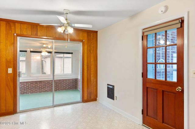 30 Northwood Drive, Wilmington, NC 28405