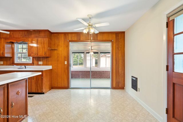 30 Northwood Drive, Wilmington, NC 28405