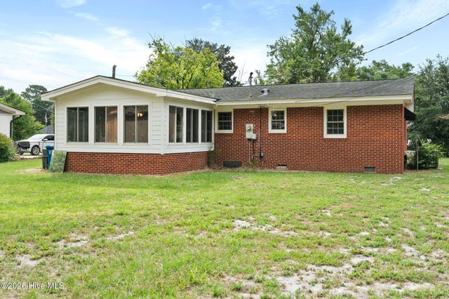 30 Northwood Drive, Wilmington, NC 28405