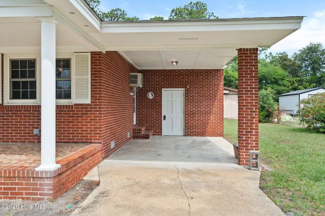 30 Northwood Drive, Wilmington, NC 28405