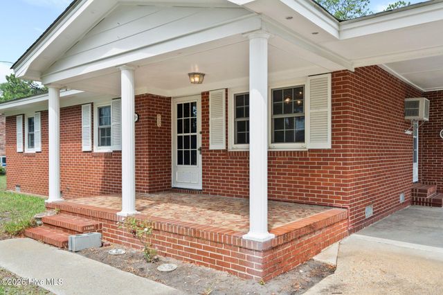 30 Northwood Drive, Wilmington, NC 28405