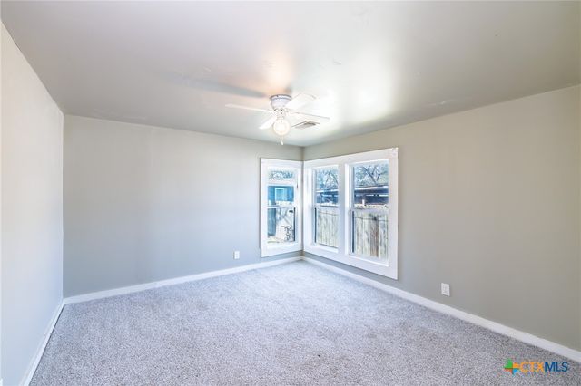 403 W French Street, Cuero, TX 77954