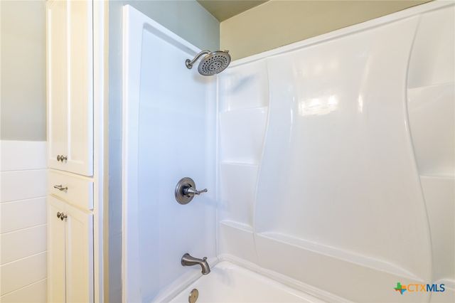 403 W French Street, Cuero, TX 77954