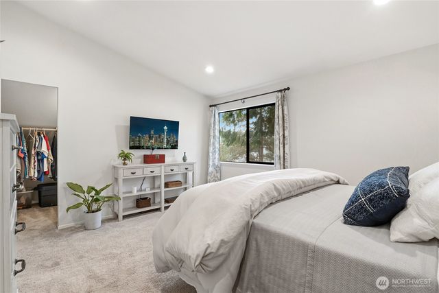 16125 SE 33rd Circle, Bellevue, WA 98008