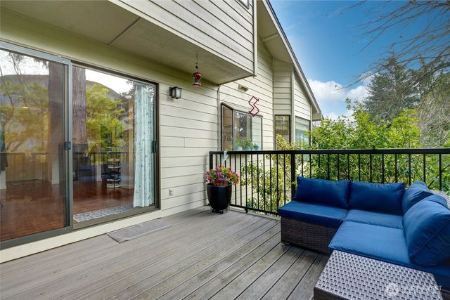 16125 SE 33rd Circle, Bellevue, WA 98008