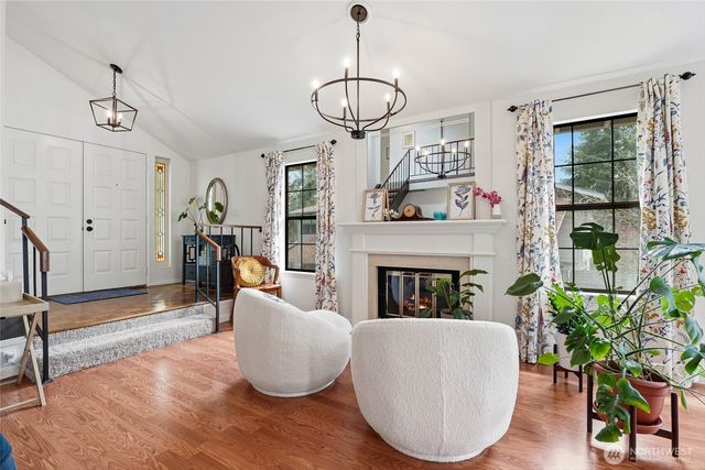 16125 SE 33rd Circle, Bellevue, WA 98008