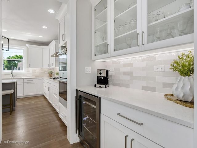 411 Chicago Avenue, Downers Grove, IL 60515