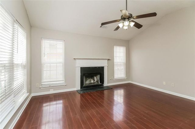 5639 Eagles Feather, Riverdale, GA 30274