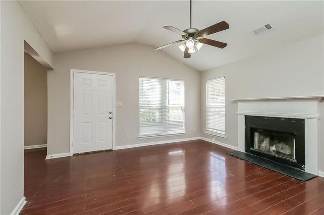 5639 Eagles Feather, Riverdale, GA 30274