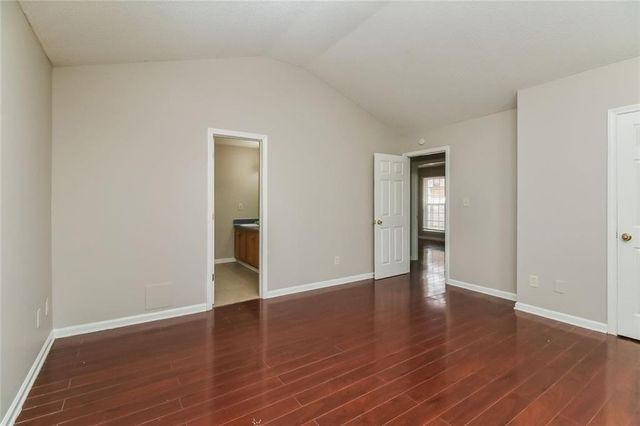 5639 Eagles Feather, Riverdale, GA 30274