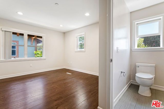 2317 Scarff Street C, Los Angeles, CA 90007