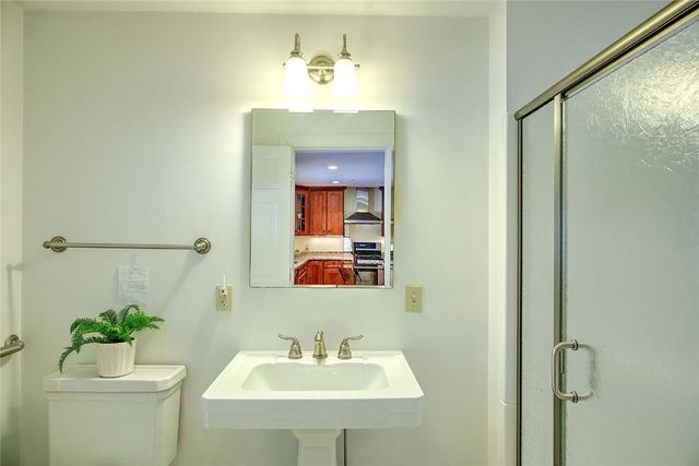 11 Elton Road, Barrington, RI 02806