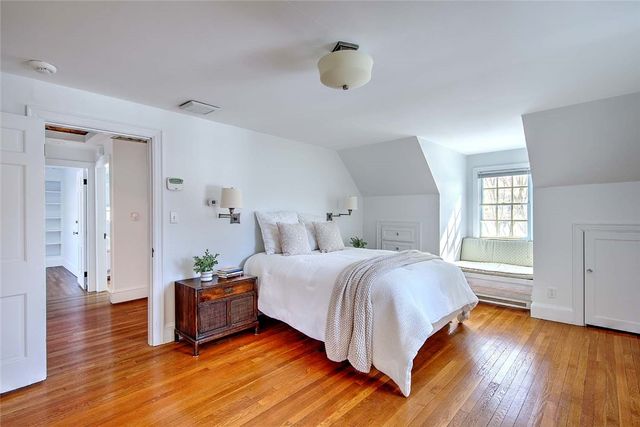 11 Elton Road, Barrington, RI 02806