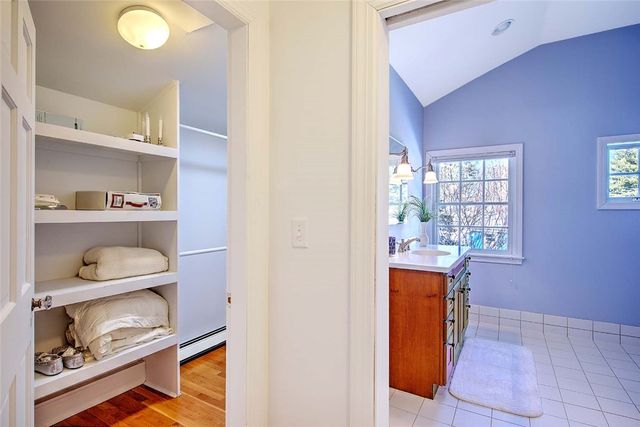 11 Elton Road, Barrington, RI 02806