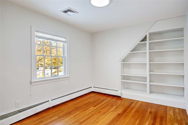 11 Elton Road, Barrington, RI 02806