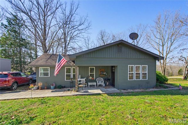 840 County Road 421, Poplar Bluff, MO 63901