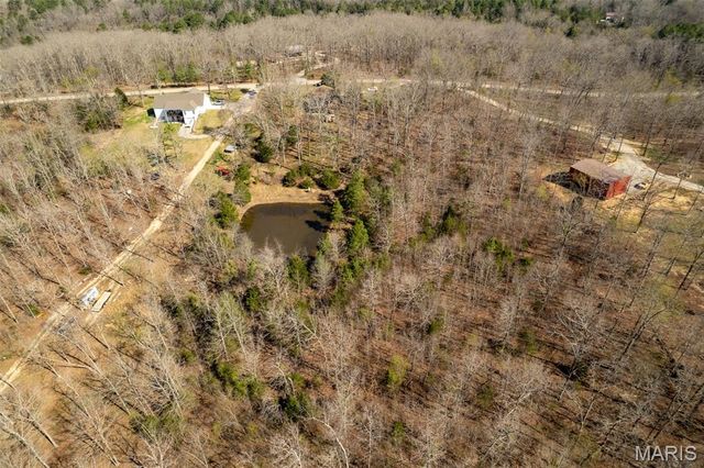 840 County Road 421, Poplar Bluff, MO 63901