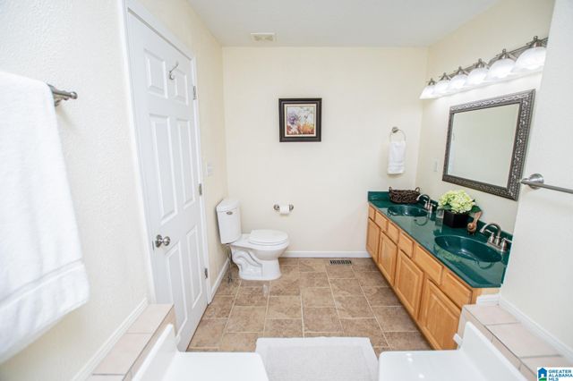 2 PINE HILL DRIVE, Ranburne, AL 36273