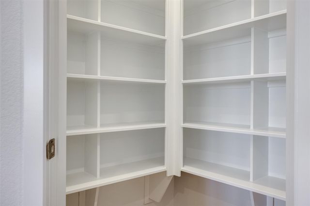 9711 Westminster Manor Drive, Cypress, TX 77433