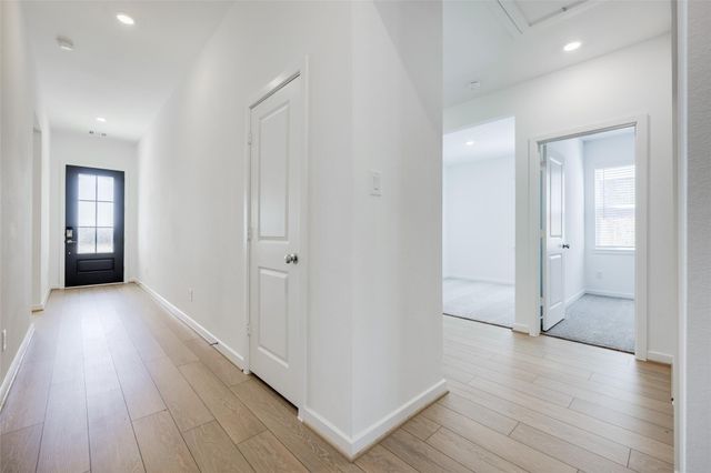 9711 Westminster Manor Drive, Cypress, TX 77433