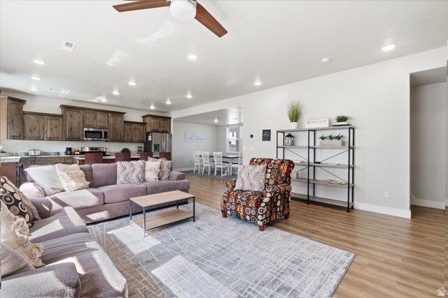 356 W RENDEZVOUS WAY, Garden City, UT 84028