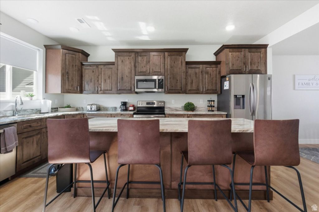 Image 15 of property listing at 356 W RENDEZVOUS WAY, Garden City, UT 84028