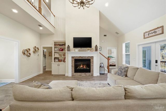 8841 Marsh Elder Dr, Pensacola, FL 32526