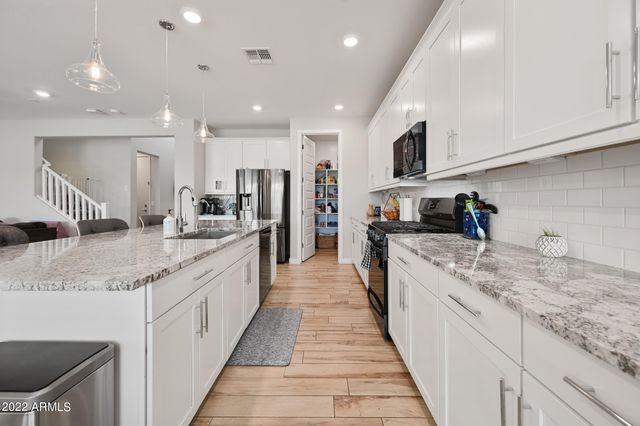 10104 E Gamma Avenue, Mesa, AZ 85212