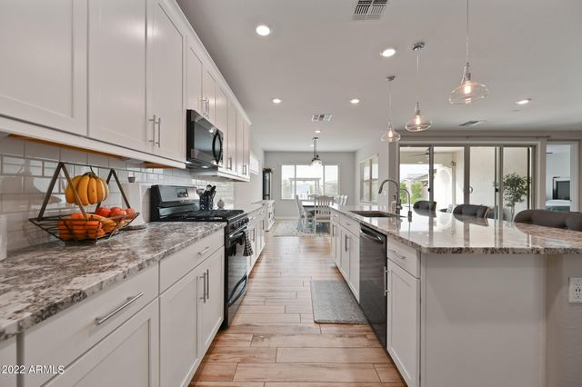 10104 E Gamma Avenue, Mesa, AZ 85212