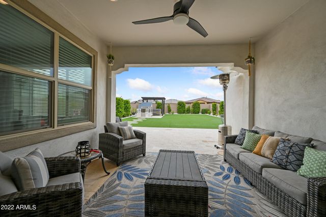 10104 E Gamma Avenue, Mesa, AZ 85212