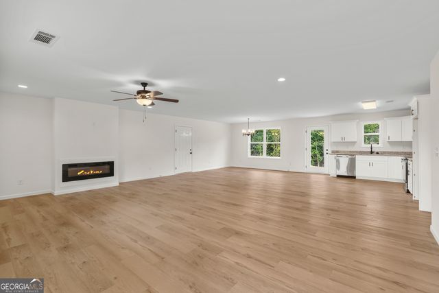 5691 Julian Baugh Road, Lula, GA 30554