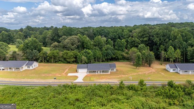 5691 Julian Baugh Road, Lula, GA 30554