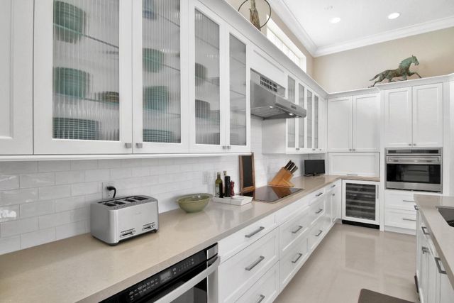 2610 Players Court, Wellington, FL 33414