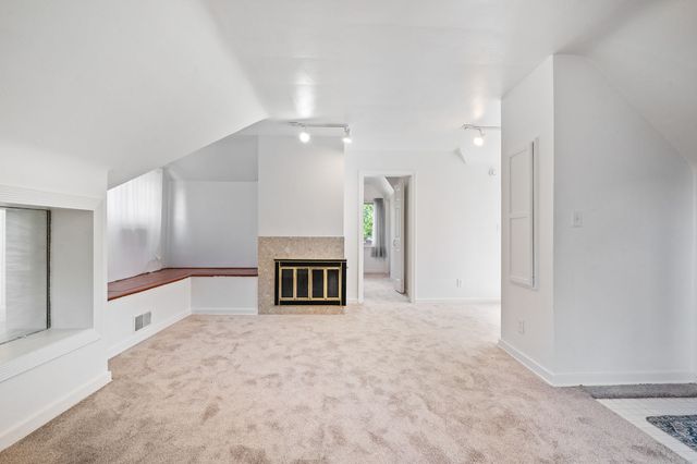 943 N Negley AVENUE 4, Highland Park, PA 15206