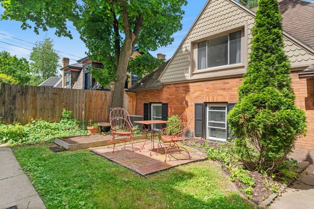 943 N Negley AVENUE 4, Highland Park, PA 15206